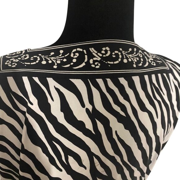Maggie Barnes Women’s Plus Size Shirt Black & White Zebra Print Size 5X 34/36w - Picture 12 of 16